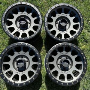 Brand New Set of 4 Method Race 17x8.5 MR305 NV Titanium-Matte-Black Lip Wheels